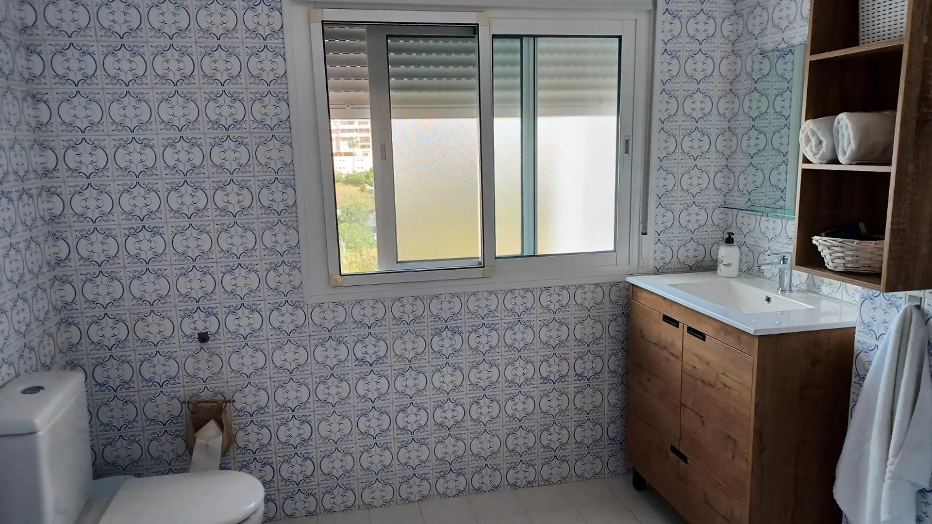 Apartamento Atico En Estepona, Malaga